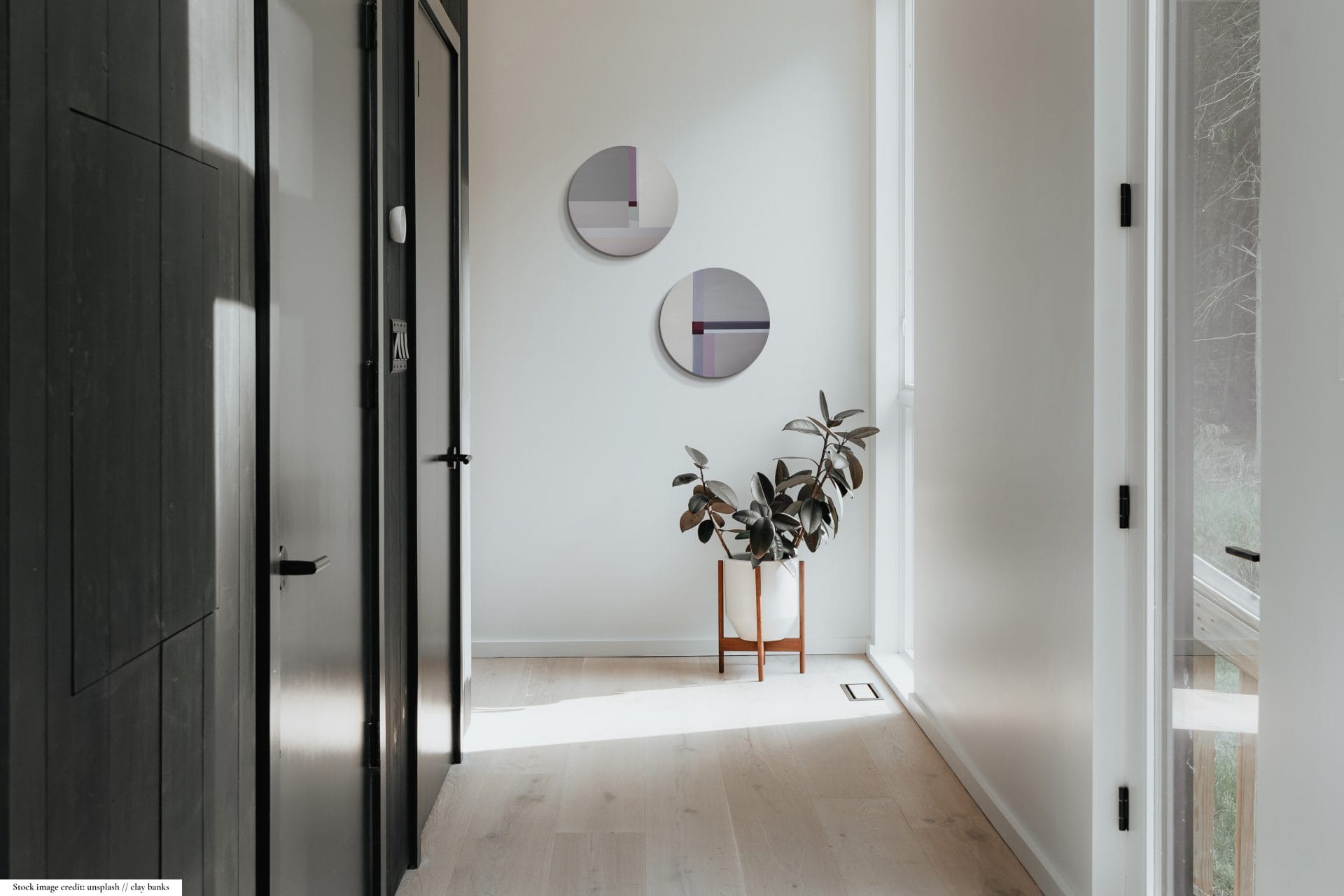 painting in interior
