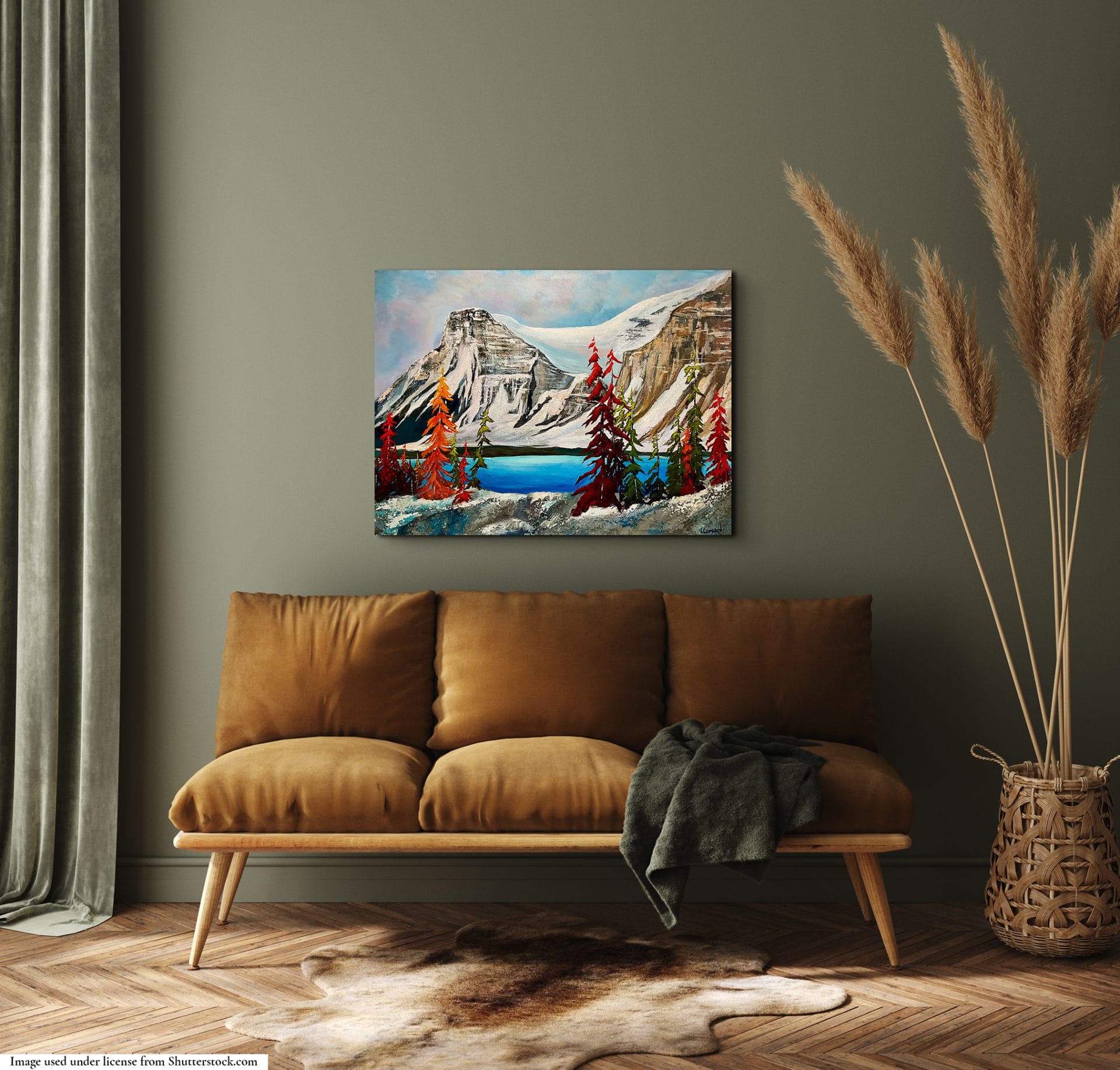 painting in interior